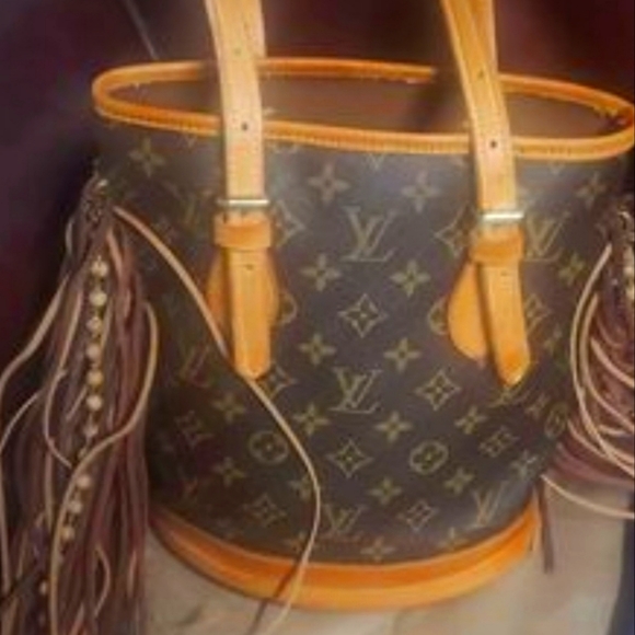 Louis Vuitton Fringe Tote - Picture 1 of 9